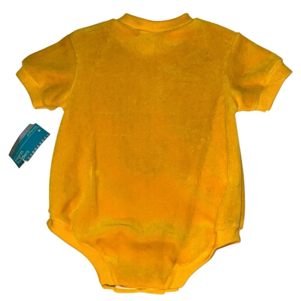 Vintage 70s Handstands Onesie Giraffe Appliqué Yellow Short Sleeve 6M Deadstock